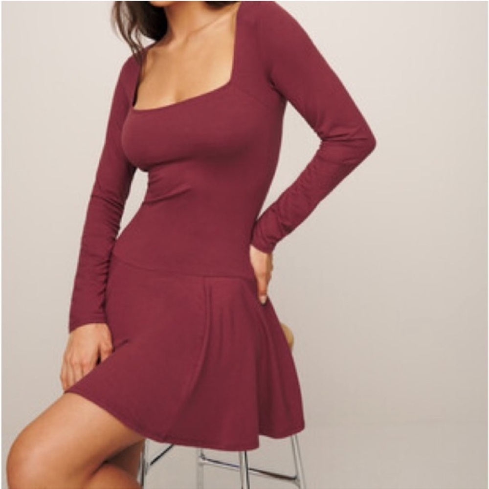 Reformation Coen Jersey Knit Long Sleeve Square Neck Mini Dress Chianti Medium